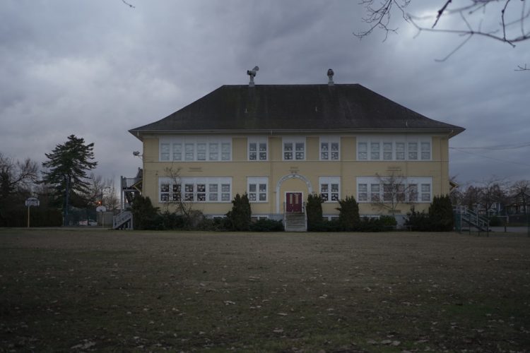 Photo Hostings House