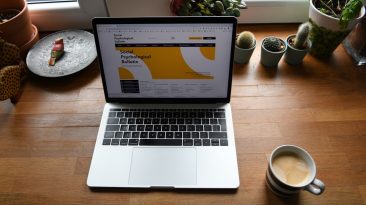 Photo 5G, website hosting, online experiences