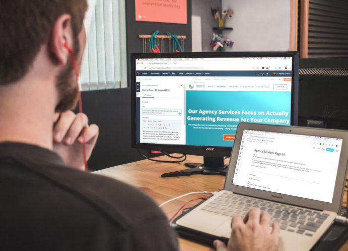 Photo WordPress Maintenance Automation Tips