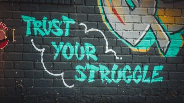 Photo Small Businesses Build Trust