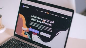 Photo Speed Up WordPress Website