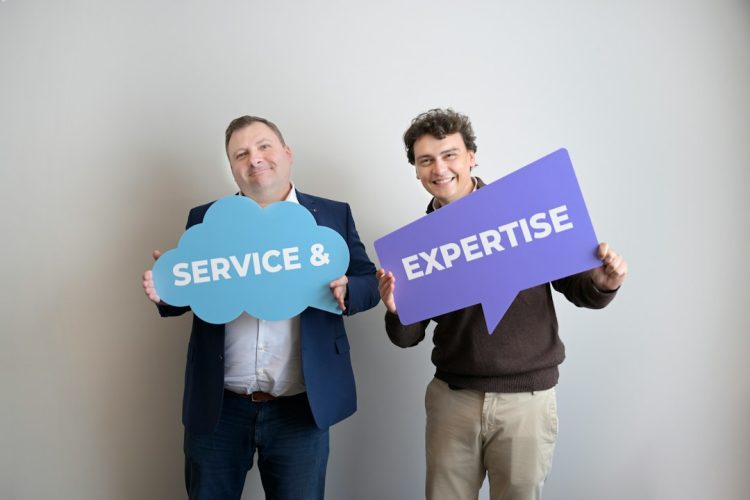 Photo Long Term Hosting Partner