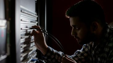 Photo AI powered hosting support customer experience