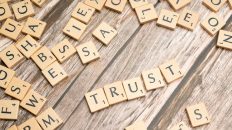 Photo building online trust for customers