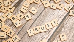 Photo building online trust for customers