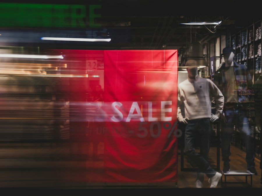 Photo domain expiry impact on sales and brand trust