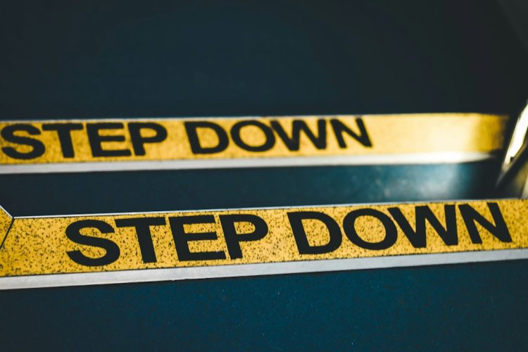 Photo domain transfer without downtime