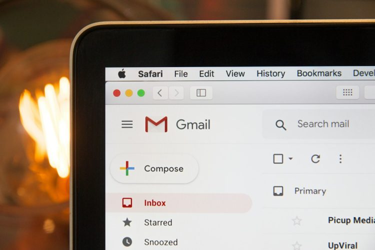 Photo cPanel email database management tutorial